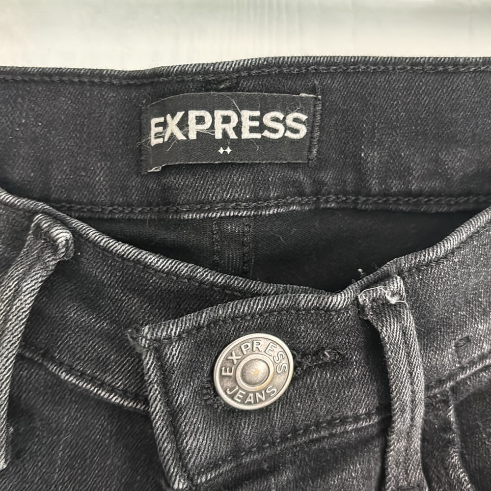Jeans - Picture 6 of 8
